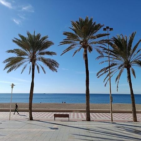 Apartmán Estupendo Piso Renovado A 30 Metros De La Playa Almería Exteriér fotografie